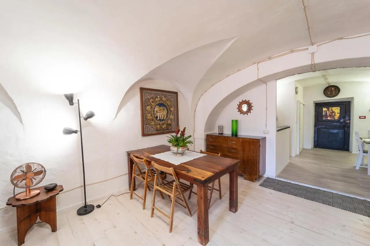 Casa Gilbert 101 Lägenhet Alghero